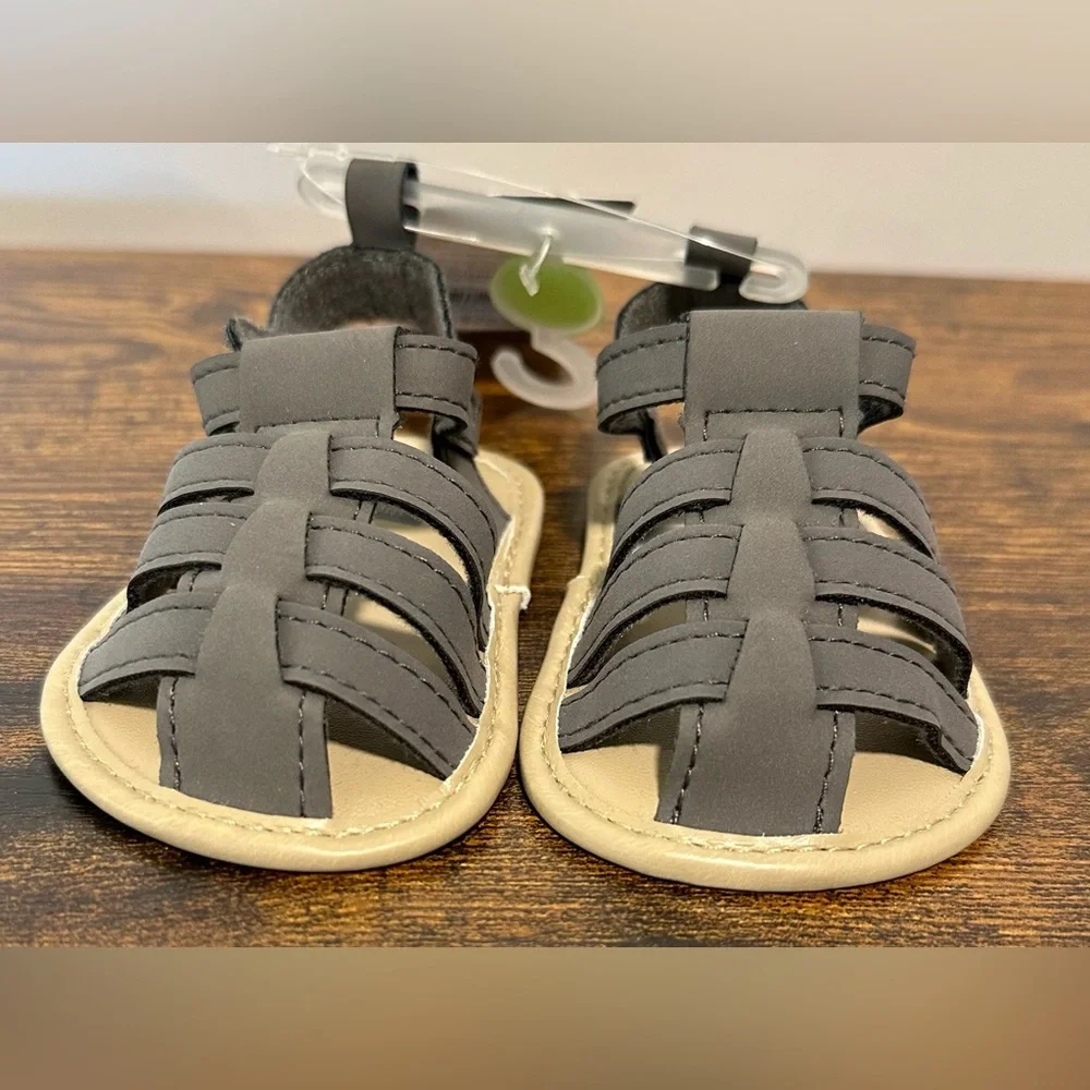 Carters Lot Of 2 Pairs Baby Boy Shoes/Sandals NWT Size 1 (0-3 months )